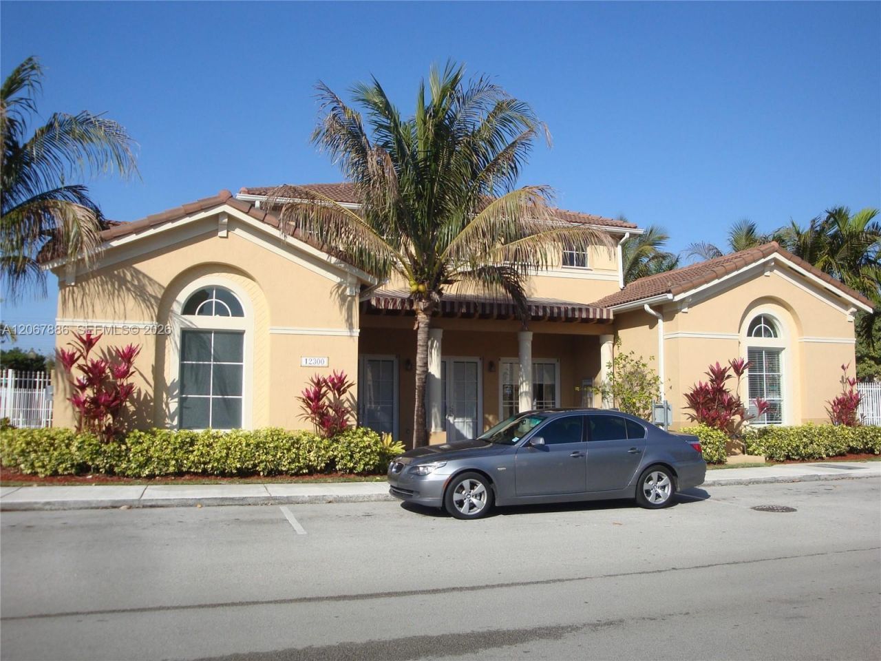 12472 SW 123rd St , Miami, FL 33186 Photo