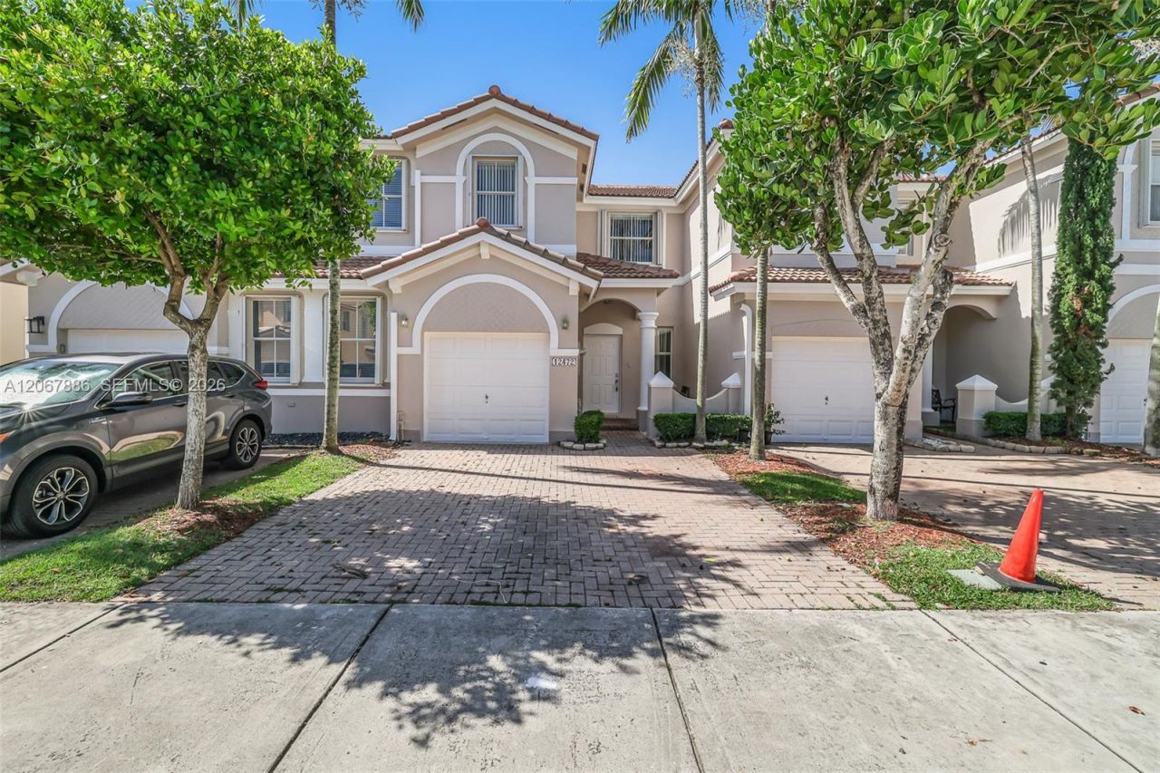 12472 SW 123rd St , Miami, FL 33186 Photo
