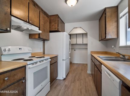 1257 Monarch Lane, Gardnerville, NV 89460 Photo