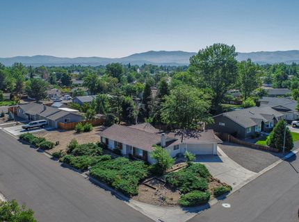 1257 Monarch Lane, Gardnerville, NV 89460 Photo
