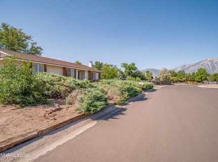 1257 Monarch Lane, Gardnerville, NV 89460 Photo