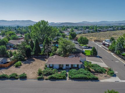 1257 Monarch Lane, Gardnerville, NV 89460 Photo