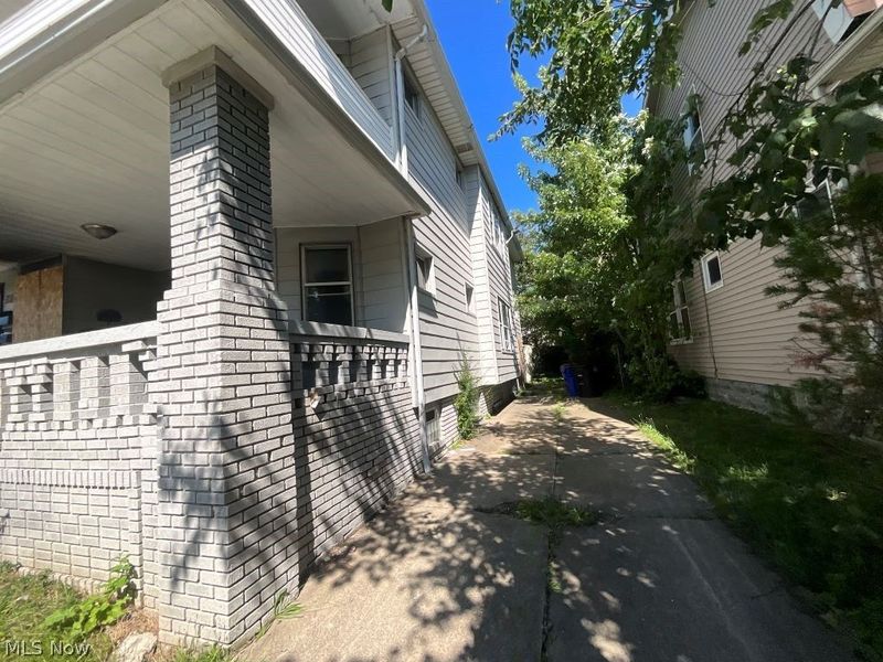 3363 E 134th Street, Cleveland, OH 44120 Photo 4
