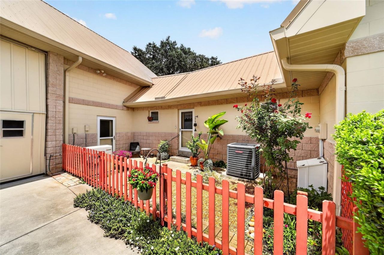 9726 SE 70th Terrace, Ocala, FL 34472 Photo
