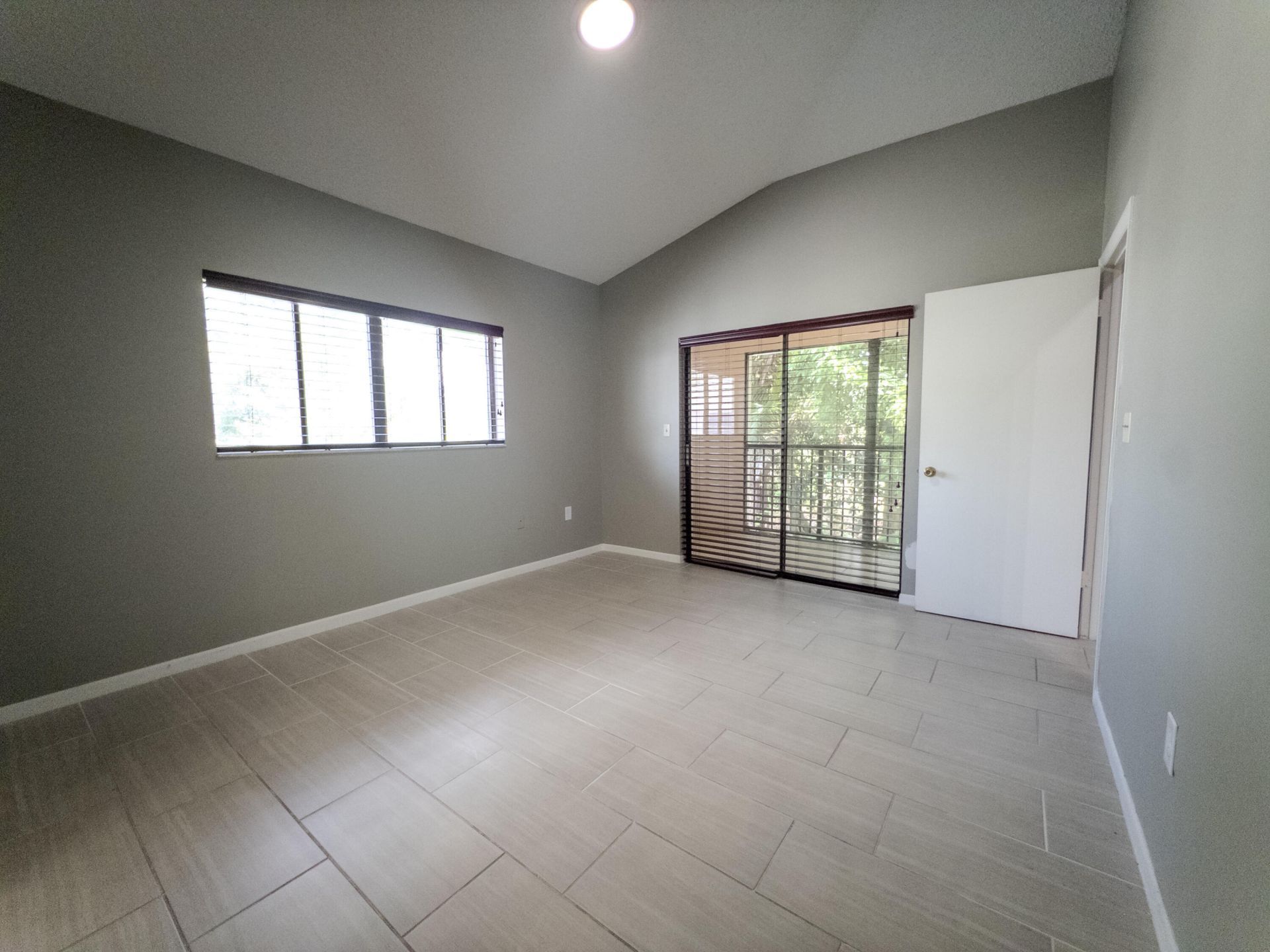 2550 SW 18th Terrace, Unit 1606, Fort Lauderdale, FL 33315 Photo
