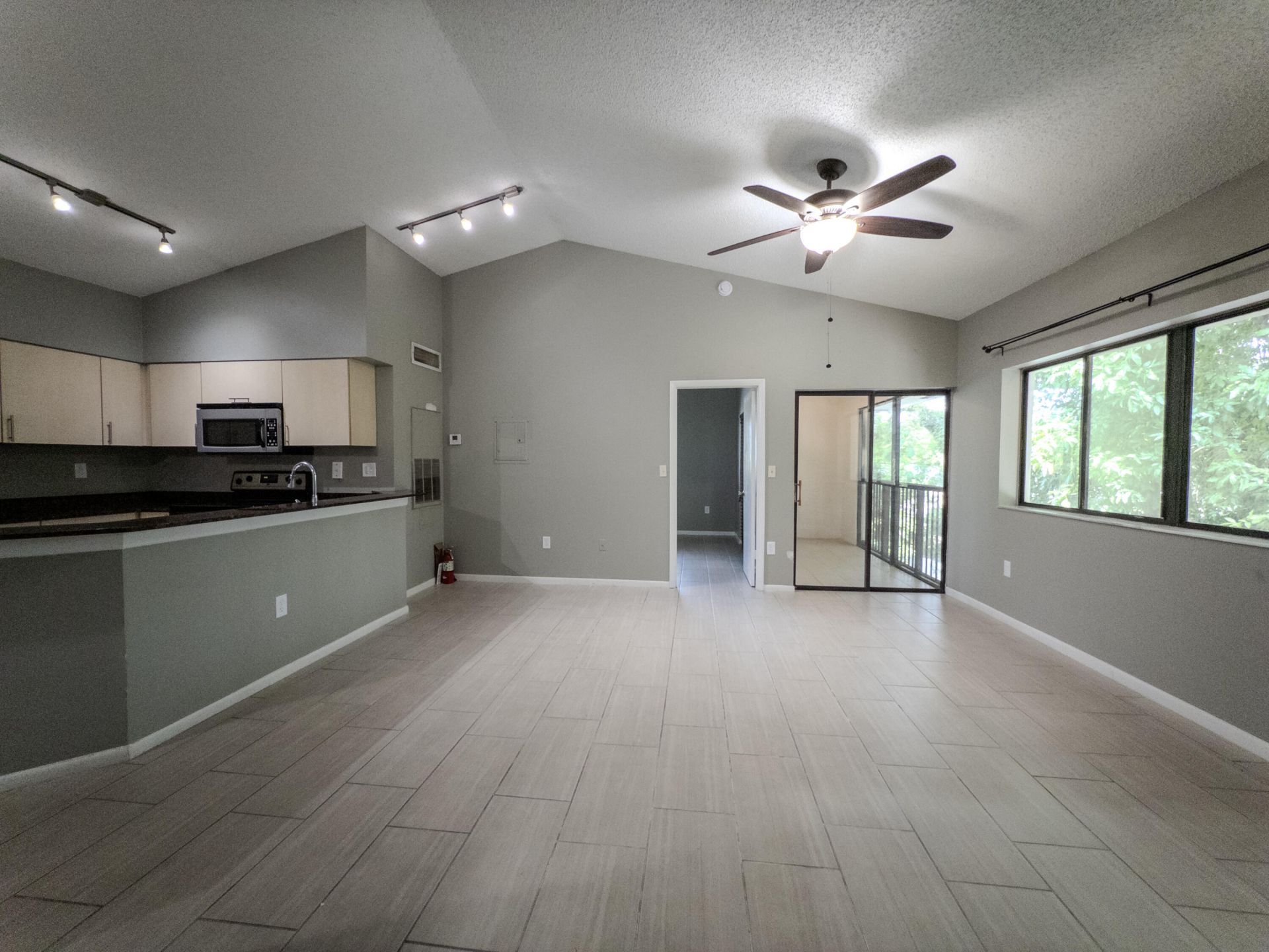 2550 SW 18th Terrace, Unit 1606, Fort Lauderdale, FL 33315 Photo