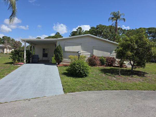 2624 Caper Court, Port St. Lucie, FL 34952