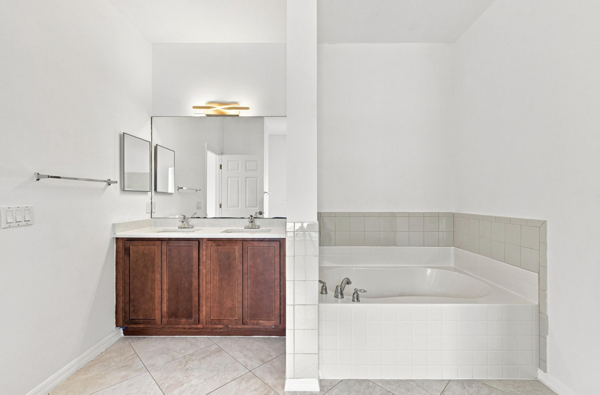 1787 SW Cameo Boulevard, Port Saint Lucie, FL 34953 Photo