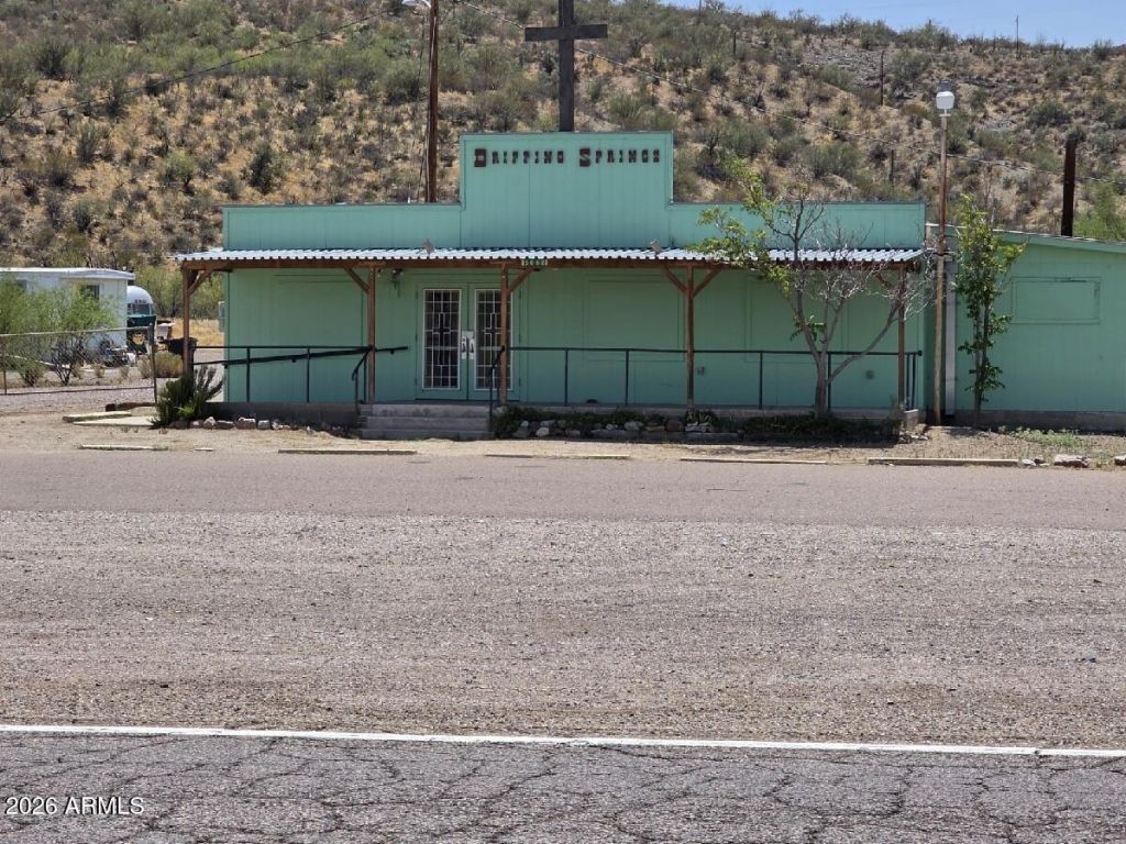 5053 S HIGHWAY 77, Winkelman, AZ 85192