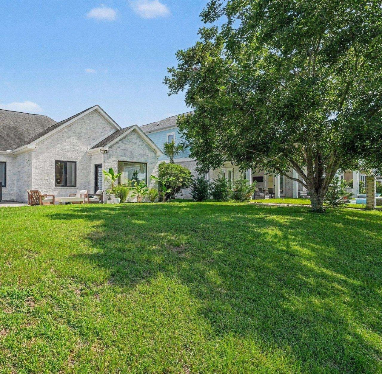 987 Shipmaster Ave. Photo 32