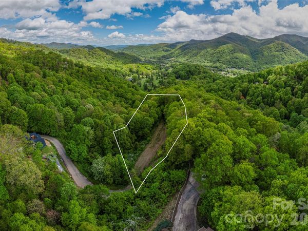 391 Valley View Drive , Maggie Valley, NC 28751