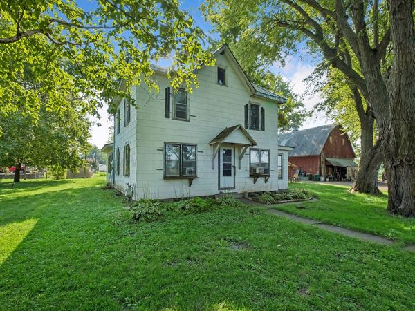 724 Park Avenue, Hamburg, MN 55339