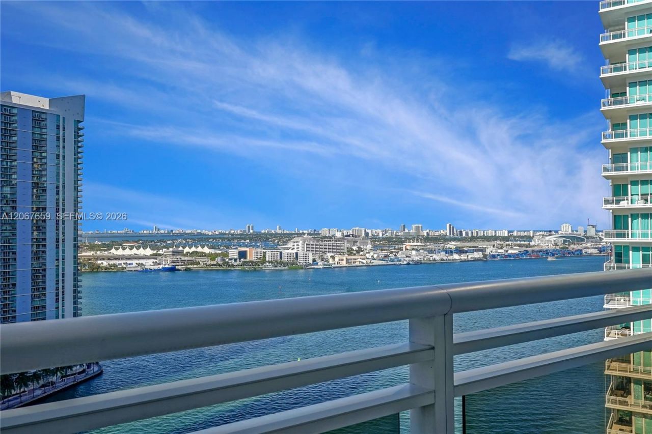 901 Brickell Key Blvd, Unit 2507, Miami, FL 33131 Photo