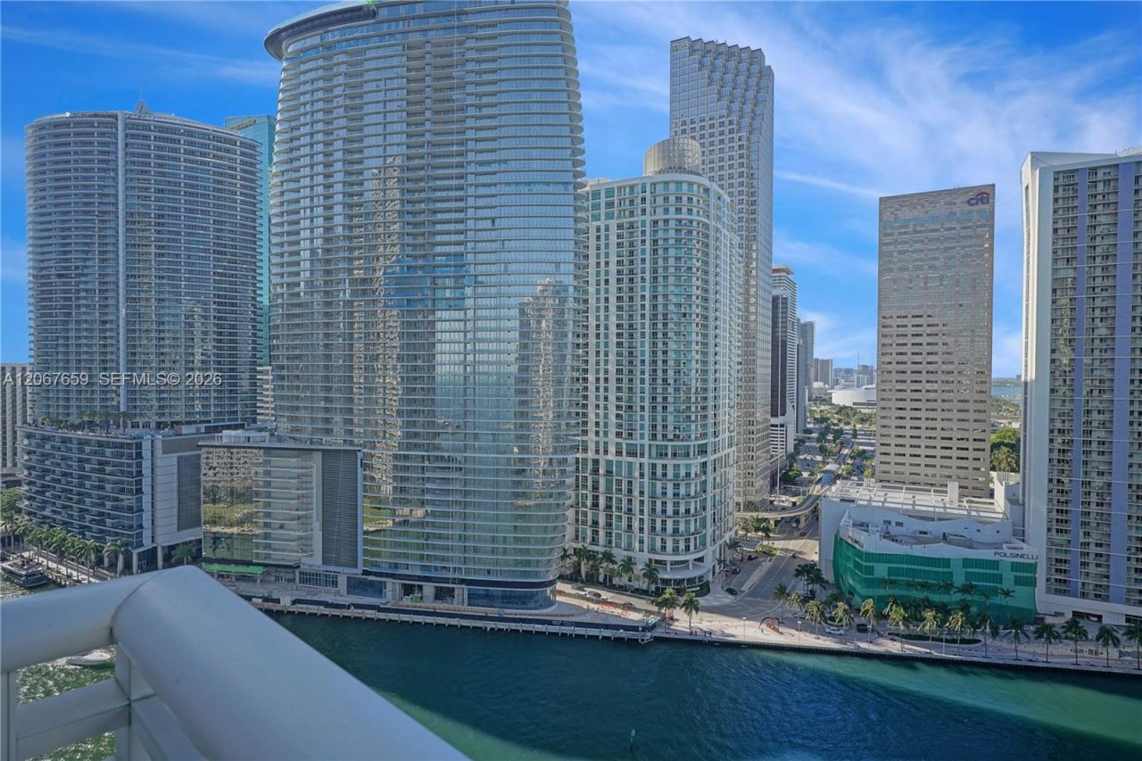 901 Brickell Key Blvd, Unit 2507, Miami, FL 33131 Photo