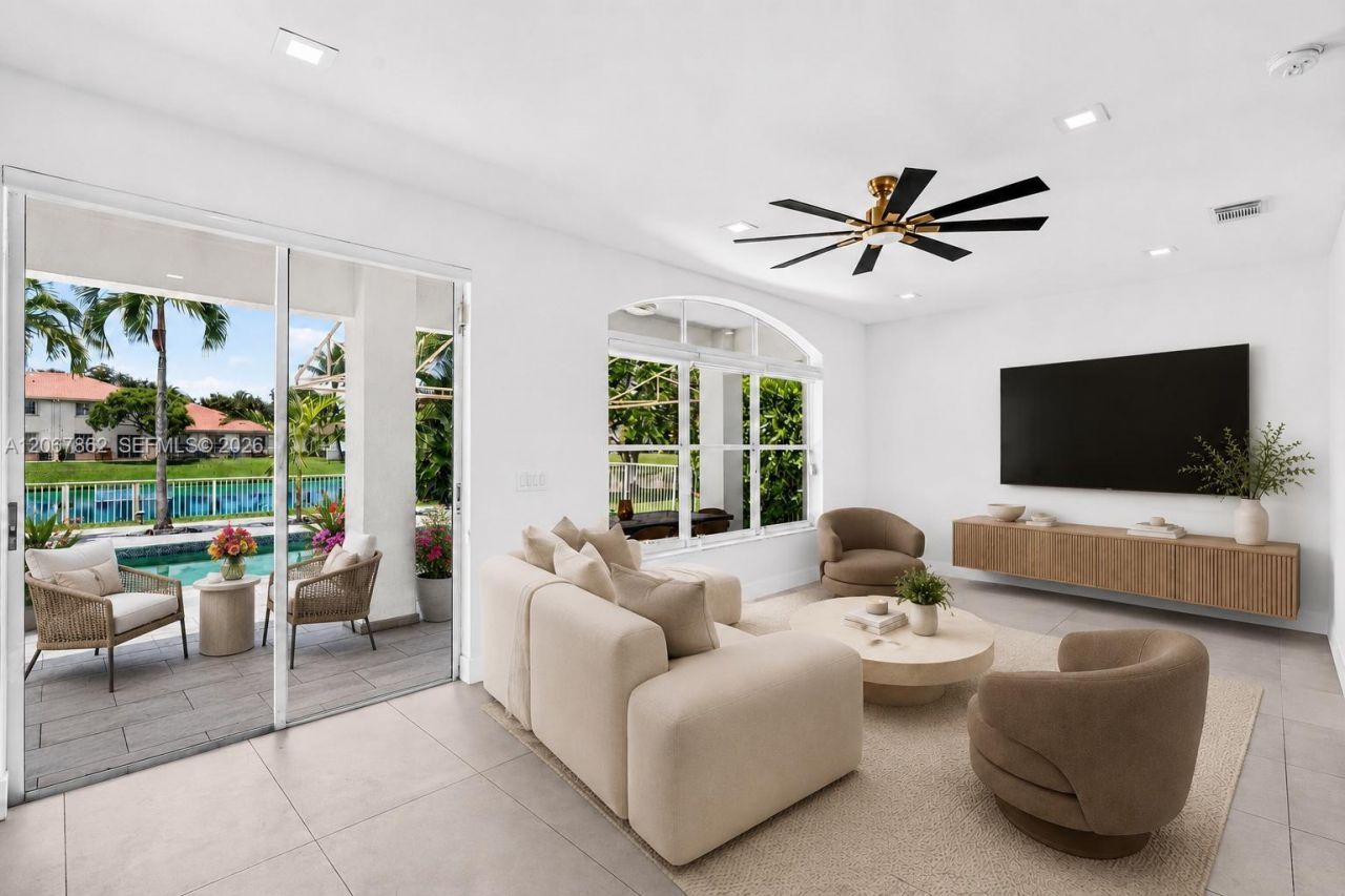 1800 NW 78th Ave, Pembroke Pines, FL 33024 Photo