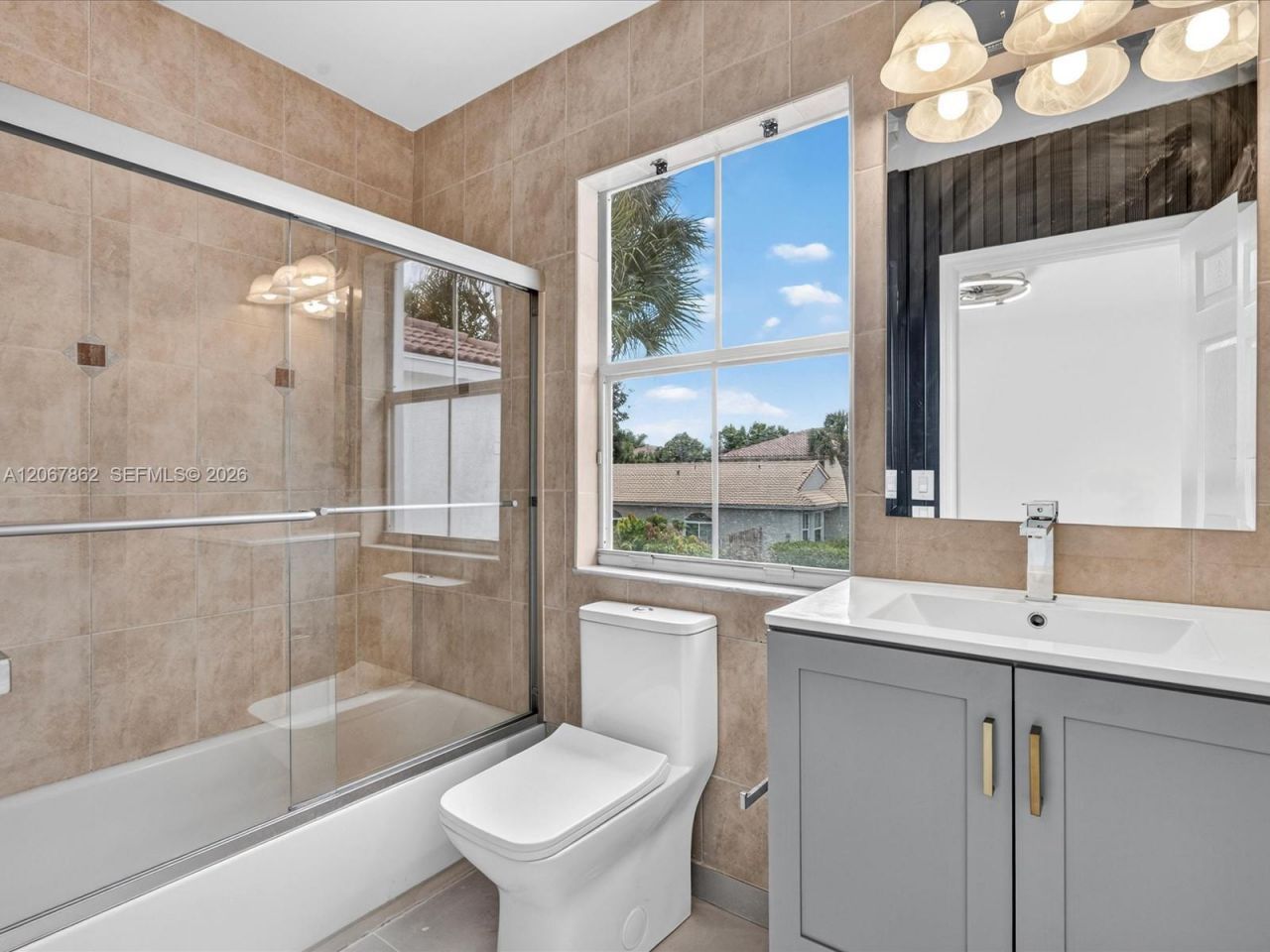 1800 NW 78th Ave, Pembroke Pines, FL 33024 Photo