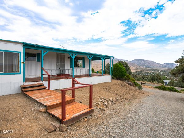 1240 Slate Road, Topaz Ranch Estates, NV 89444