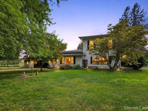 08757 M-40, Gobles, MI 49055