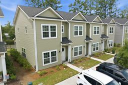 201 Twin Rivers Drive photo 4