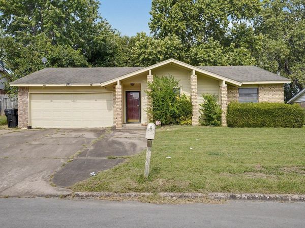4104 S Birch Avenue , Broken Arrow, OK 74011