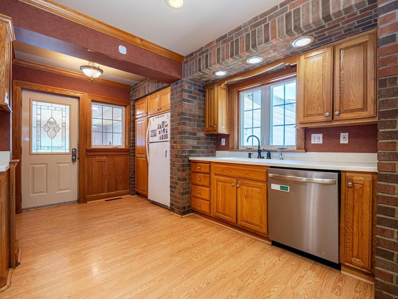 2001 Cambridge Road, Coshocton, OH 43812 Photo 11