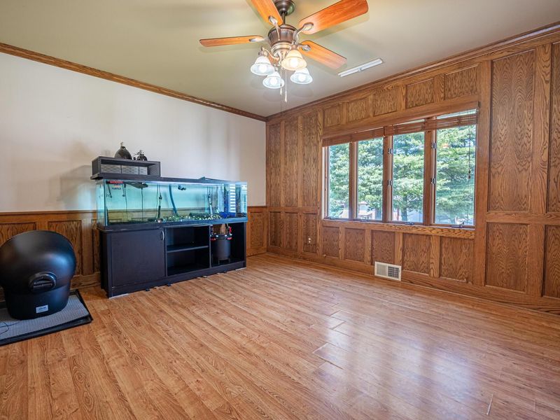 2001 Cambridge Road, Coshocton, OH 43812 Photo 17