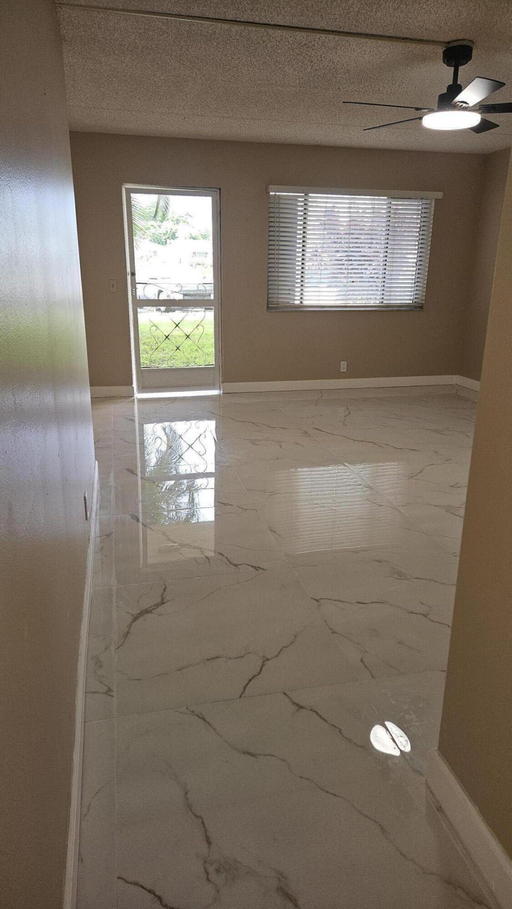 300 Village Green Circle S, Unit 114, Palm Springs, FL 33461 Photo