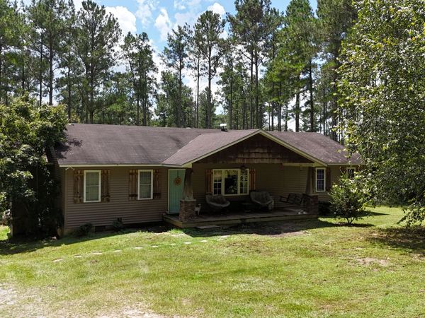 3553 Parhamtown Road, Bowman, GA 30624