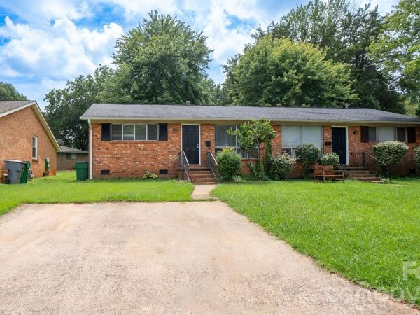 4926 Malibu Drive, Charlotte, NC 28215