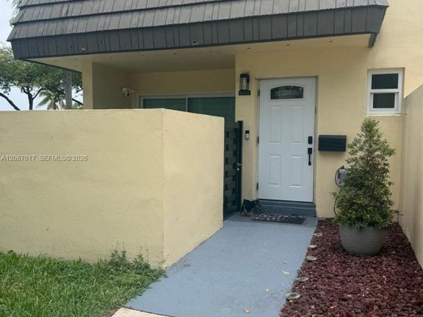 8301 SW 137th Ave , Unit 8301, Miami, FL 33183