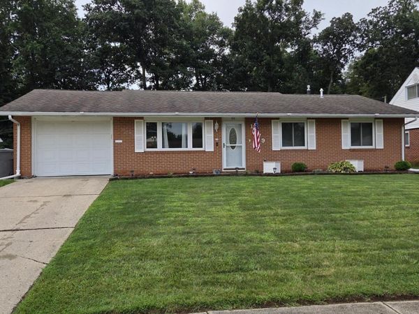 1679 Rebecca Drive, Lima, OH 45805