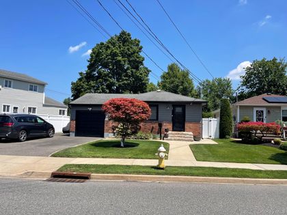 155 Secatogue Avenue Farmingdale, NY 11735