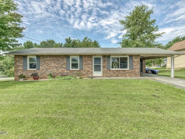 466 Ridgecrest Road, Jonesborough, TN 37659