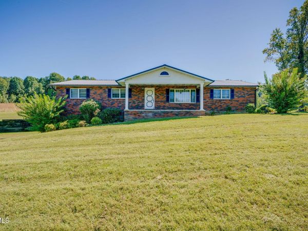 2517 Sinking Creek Road, Johnson City, TN 37604