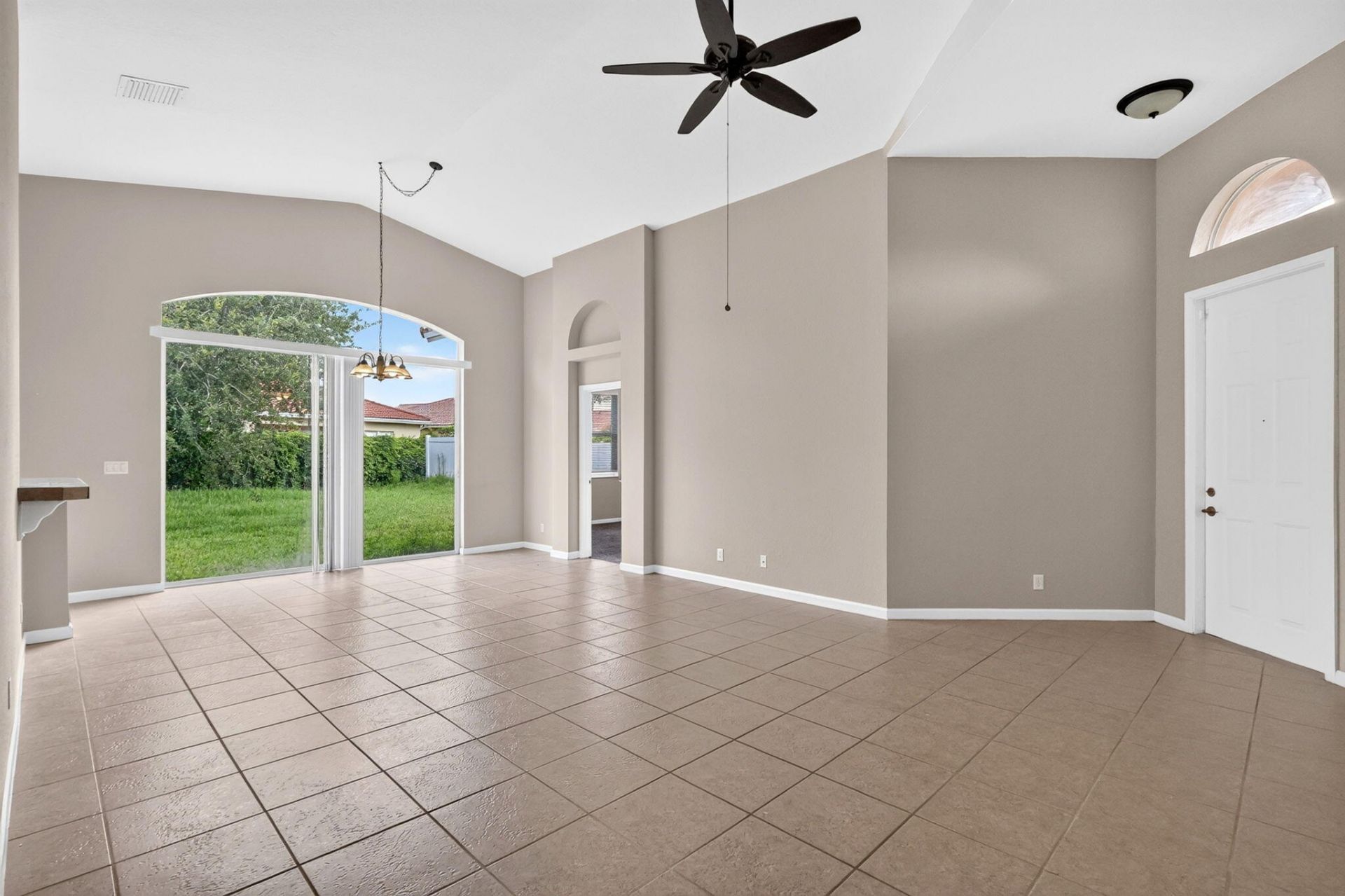 6305 Spring Lake Terrace, Fort Pierce, FL 34951 Photo