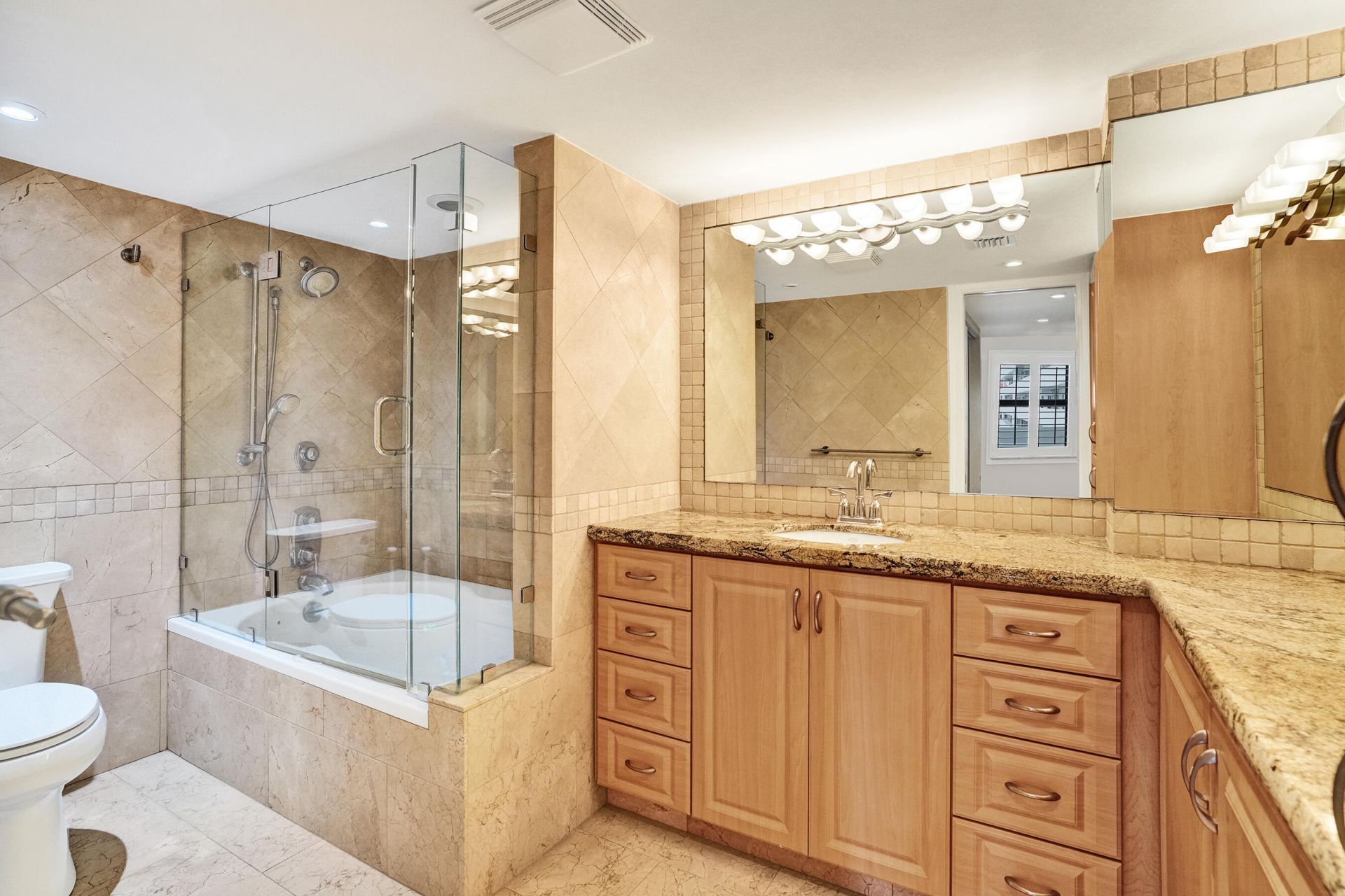 1901 N Ocean Boulevard, Unit STHC, Fort Lauderdale, FL 33305 Photo
