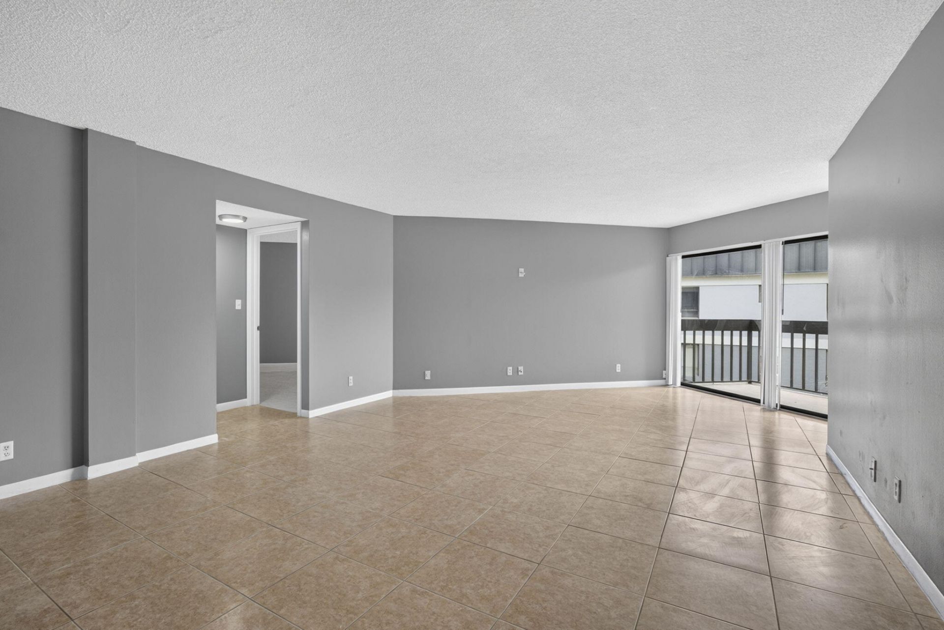 1900 N Congress Avenue, Unit 201, West Palm Beach, FL 33401 Photo