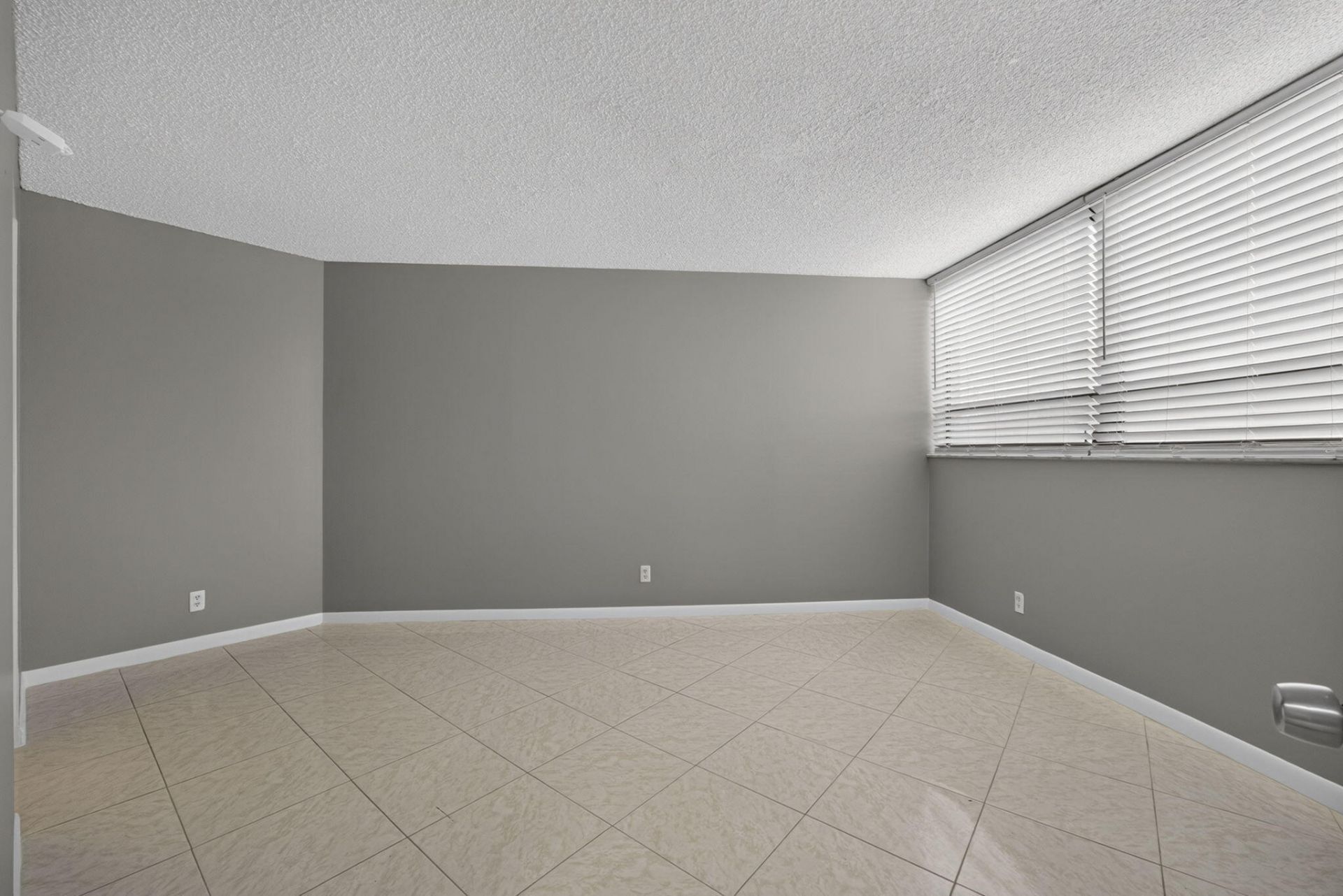 1900 N Congress Avenue, Unit 201, West Palm Beach, FL 33401 Photo