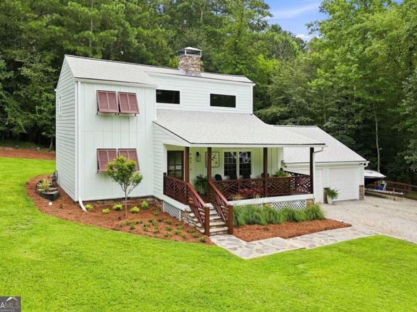 903 Pine Circle, Woodstock, GA 30189
