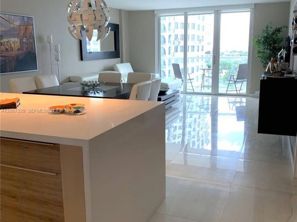 5701 Collins Ave , Unit 1003, Miami Beach, FL 33140