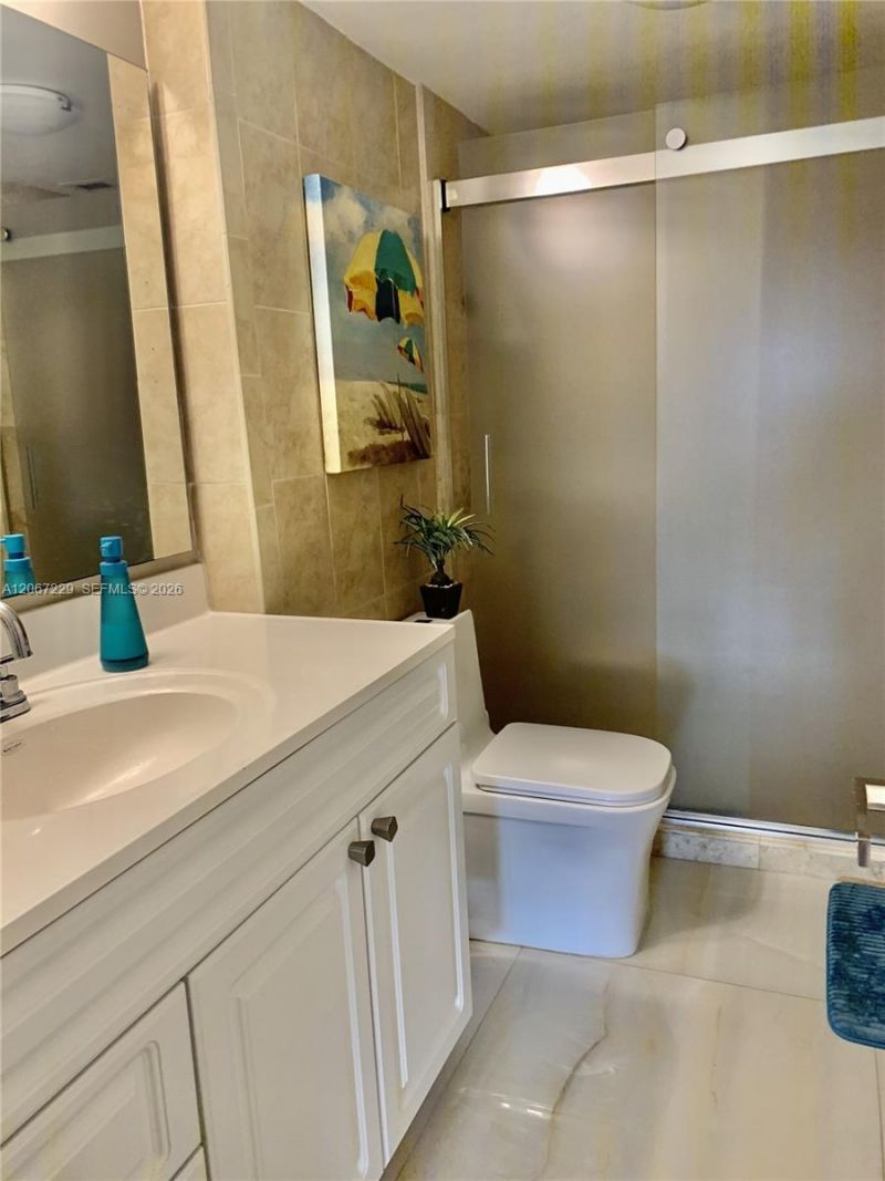 5701 Collins Ave , Unit 1003, Miami Beach, FL 33140 Photo