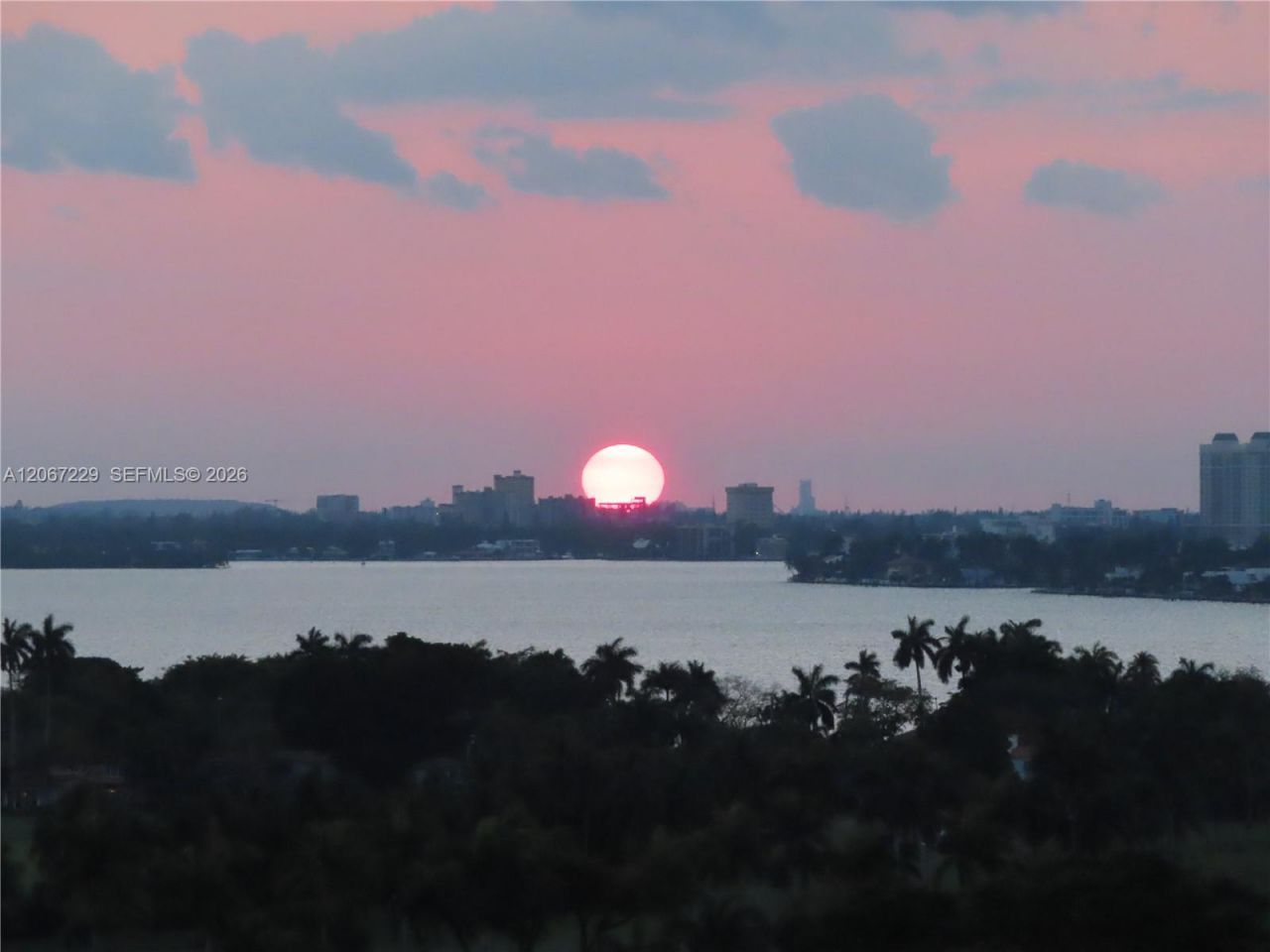 5701 Collins Ave , Unit 1003, Miami Beach, FL 33140 Photo