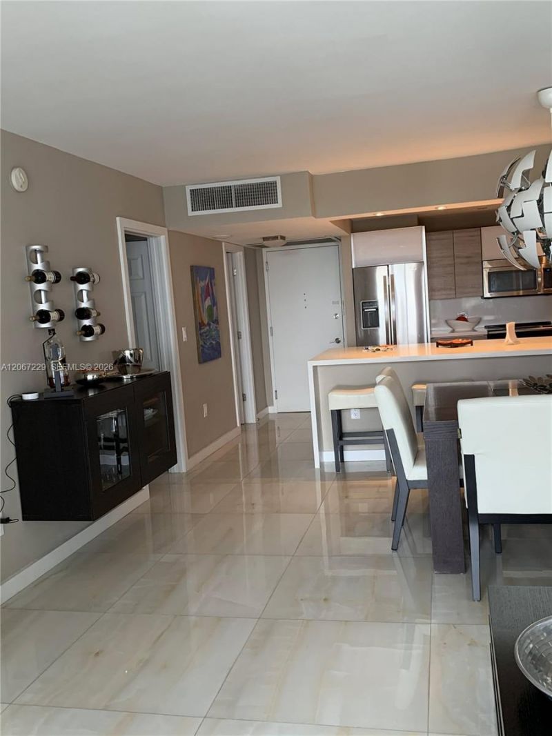 5701 Collins Ave , Unit 1003, Miami Beach, FL 33140 Photo