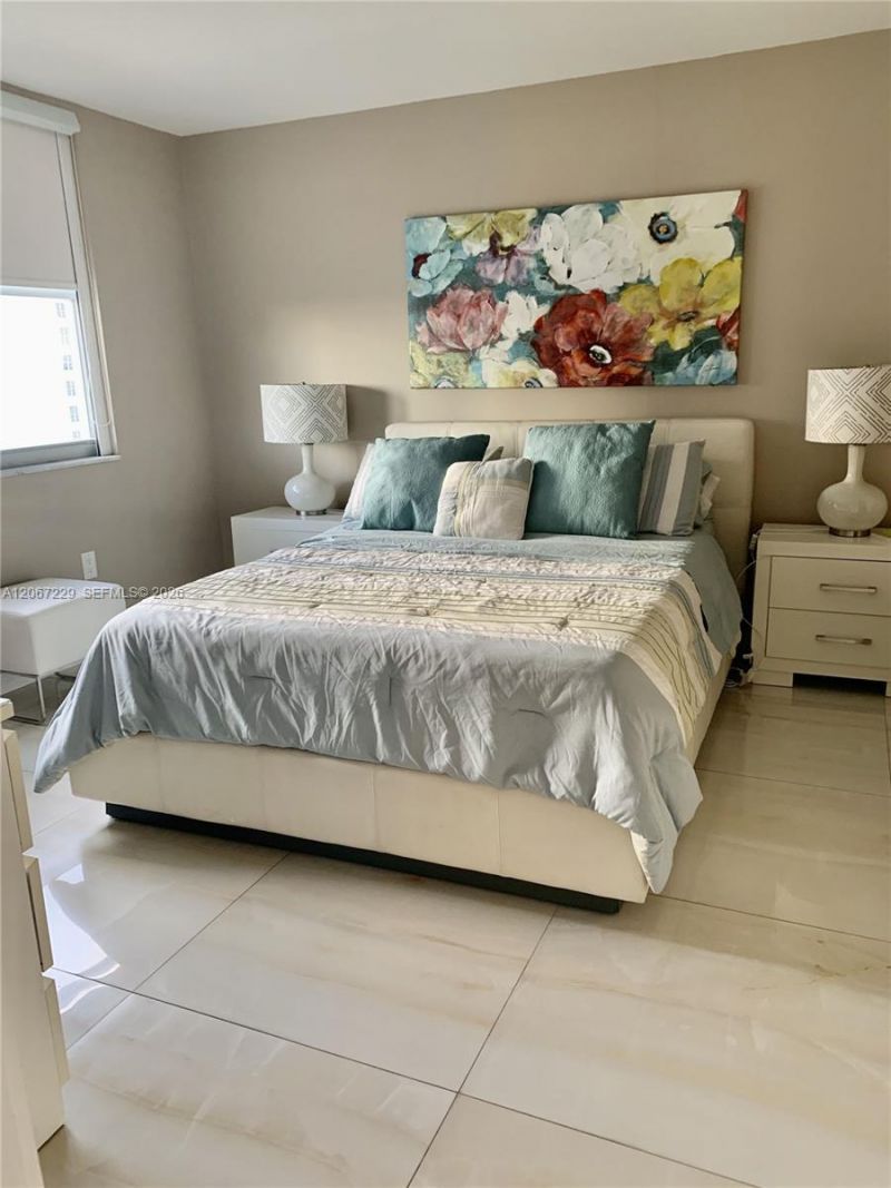 5701 Collins Ave , Unit 1003, Miami Beach, FL 33140 Photo