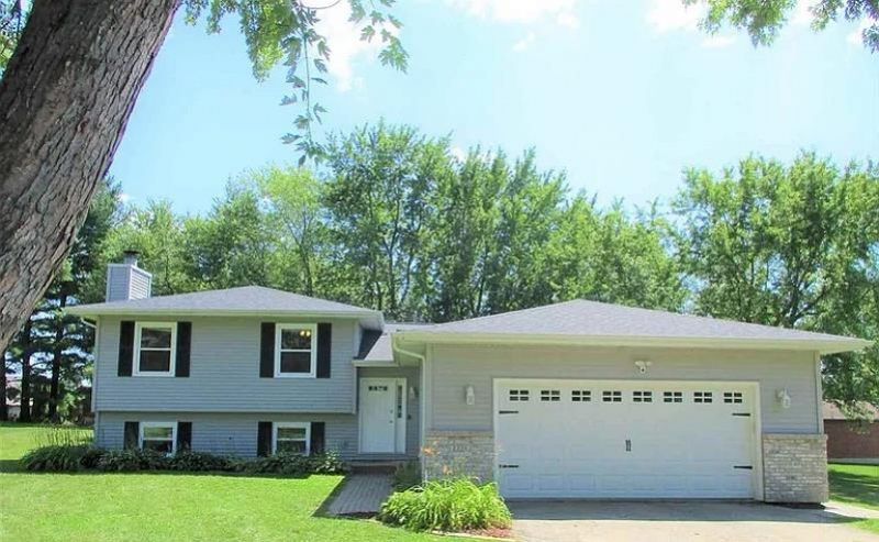 1351 Chadwick Court, Lake Summerset, IL 61019 Main Photo