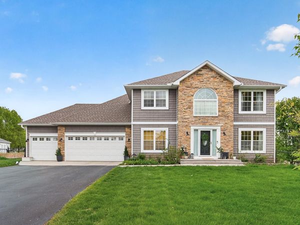 6698 Mackenzie Avenue NE, Albertville, MN 55301