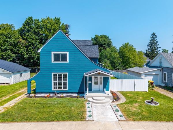 315 E Gilmore Street, Angola, IN 46703