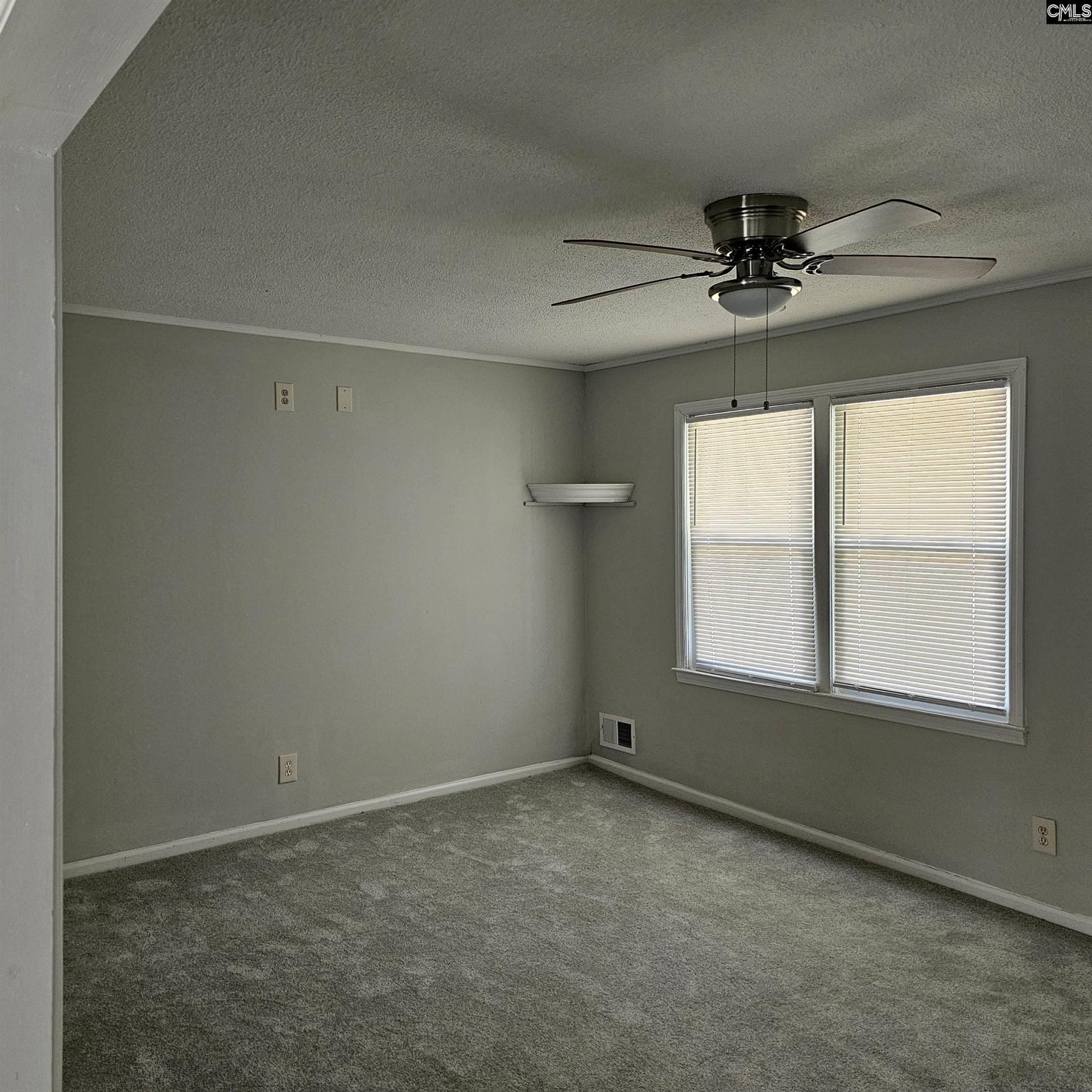 127 Aster Circle Photo 4
