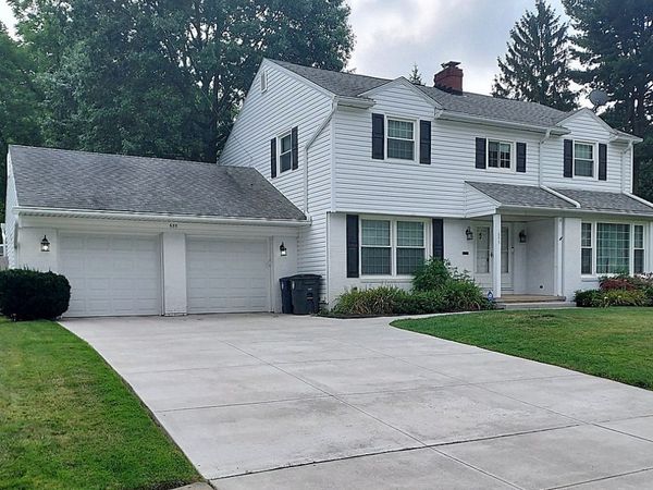 655 Cliffside Drive , Akron, OH 44313