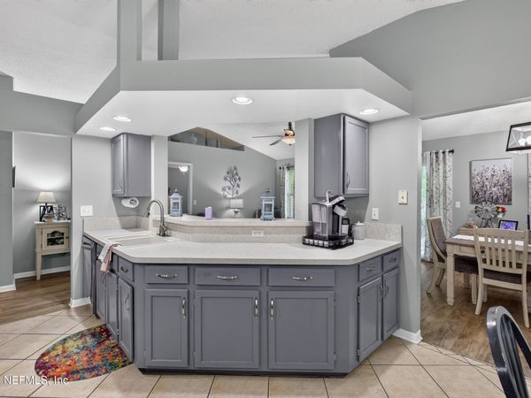 5112 BIG FOREST Lane, Jacksonville, FL 32210